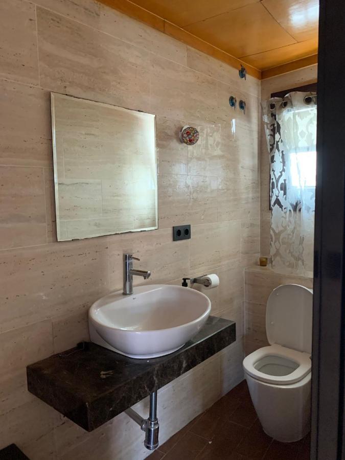 Apartamentos C/Carreteria Malaga Ngoại thất bức ảnh