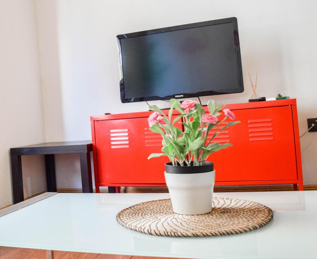 Apartamentos C/Carreteria Malaga Ngoại thất bức ảnh